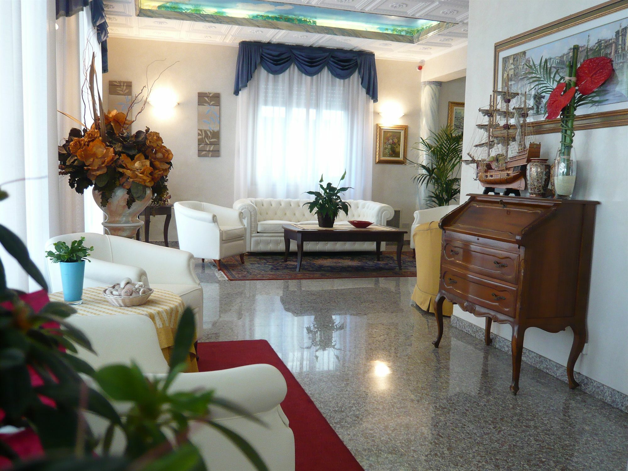 Hotel Jesulum ลิโดดิเยโซโล ภายนอก รูปภาพ